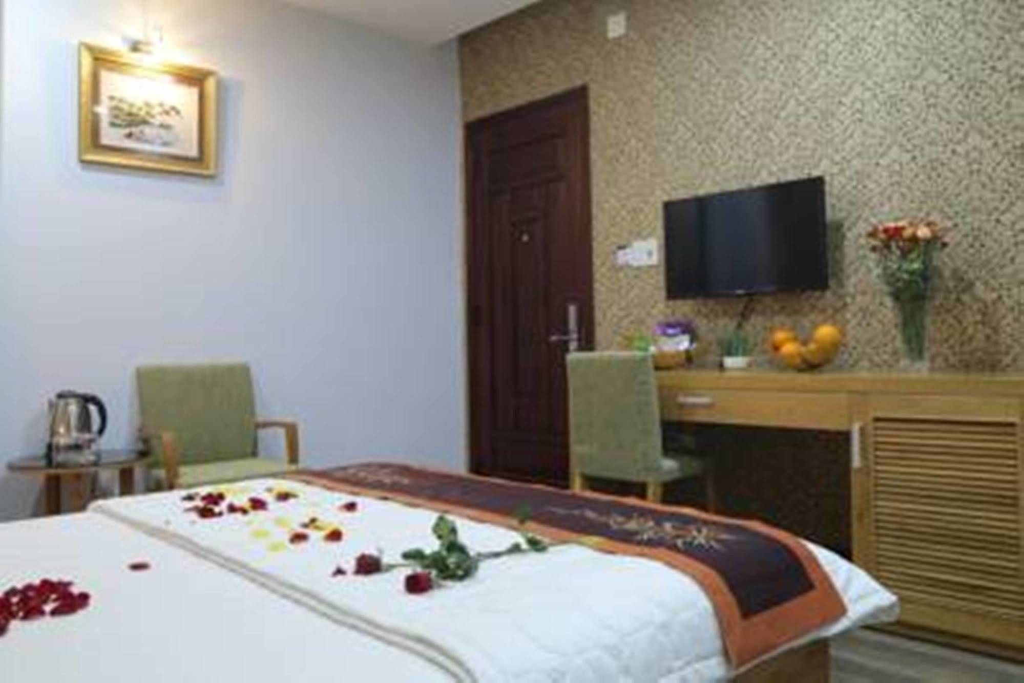 Hoai Sang Hotel Дананг Екстер'єр фото